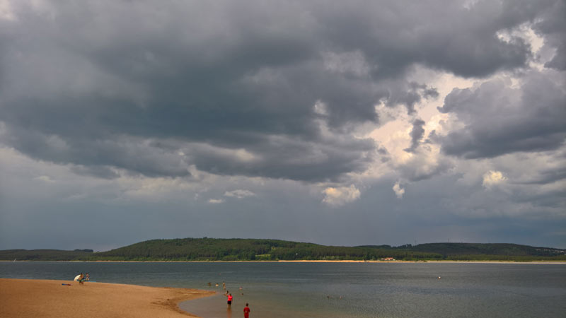 Schauer und Gewitter prägen den Start in den Sommer 2019