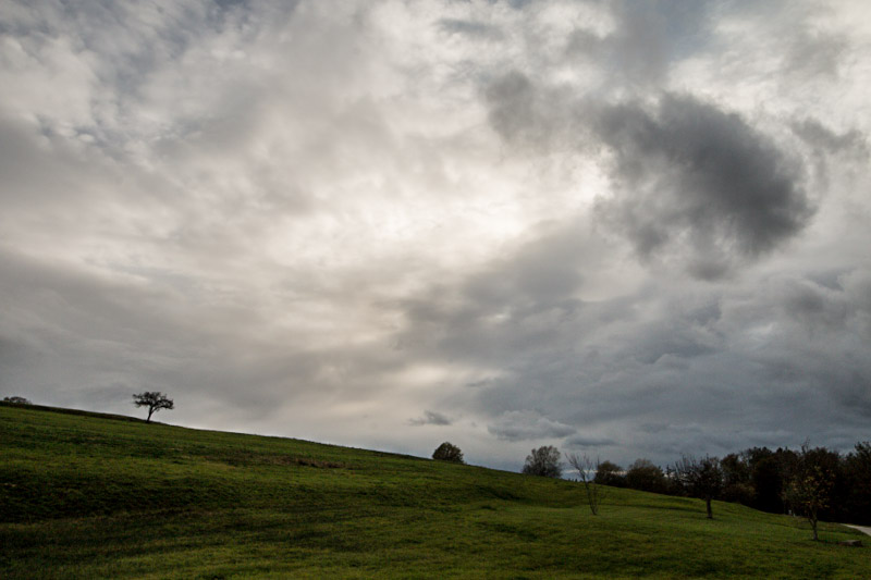 Stürmisches und turbulentes Wetter zum Start in den Frühling 