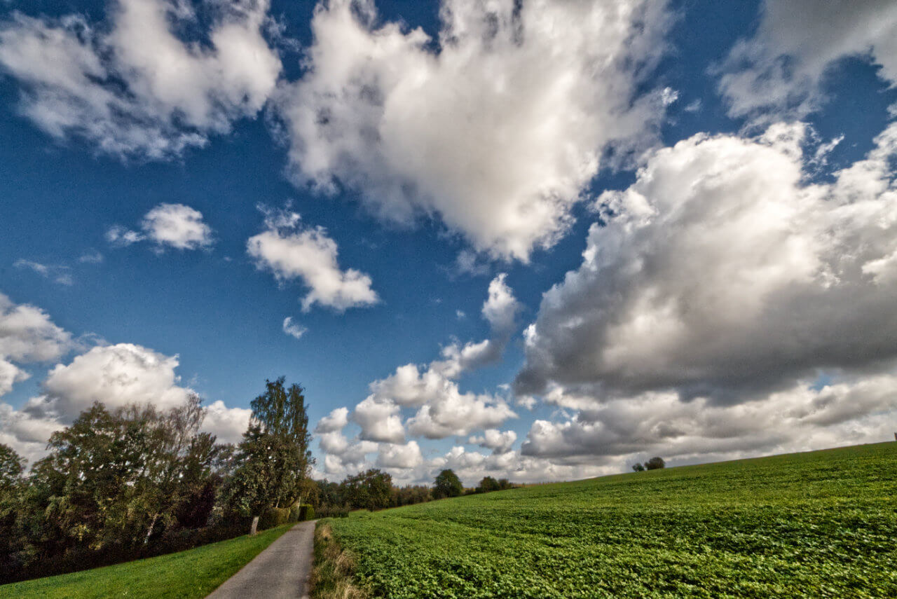 Der Oktober zeigt sich warm und leicht unbeständig Der Oktober zeigt sich warm und leicht unbeständig
