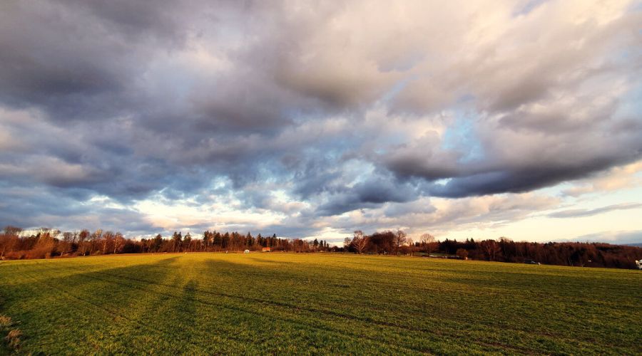 Wechselhaftes und unbeständiges Märzwetter mit deutlicher Abkühlung über dem Norden