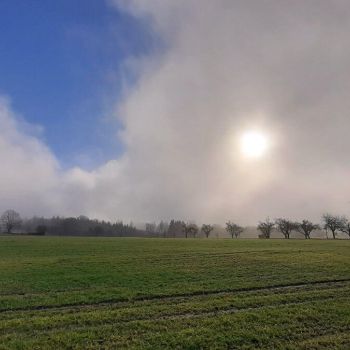 Die kommende Großwetterlage wird durch ein Hochdrucksystem dominiert