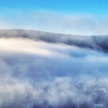 Das Dezemberwetter der kommenden Tage wird von Nebel und Sonnenschein dominiert © Martin Bloch