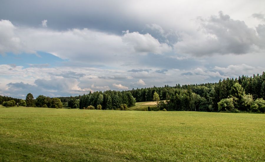 Kräftige Schauer und Gewitter mit erhöhtem Unwetterpotential an Pfingsten