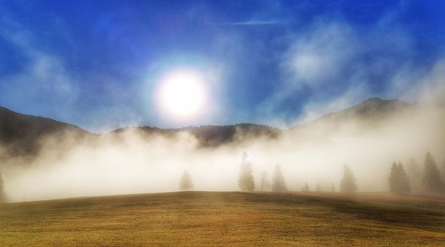 Sonne, Wolken und Nebel - das ungewöhnlich warme Herbstwetter setzt sich im November fort
